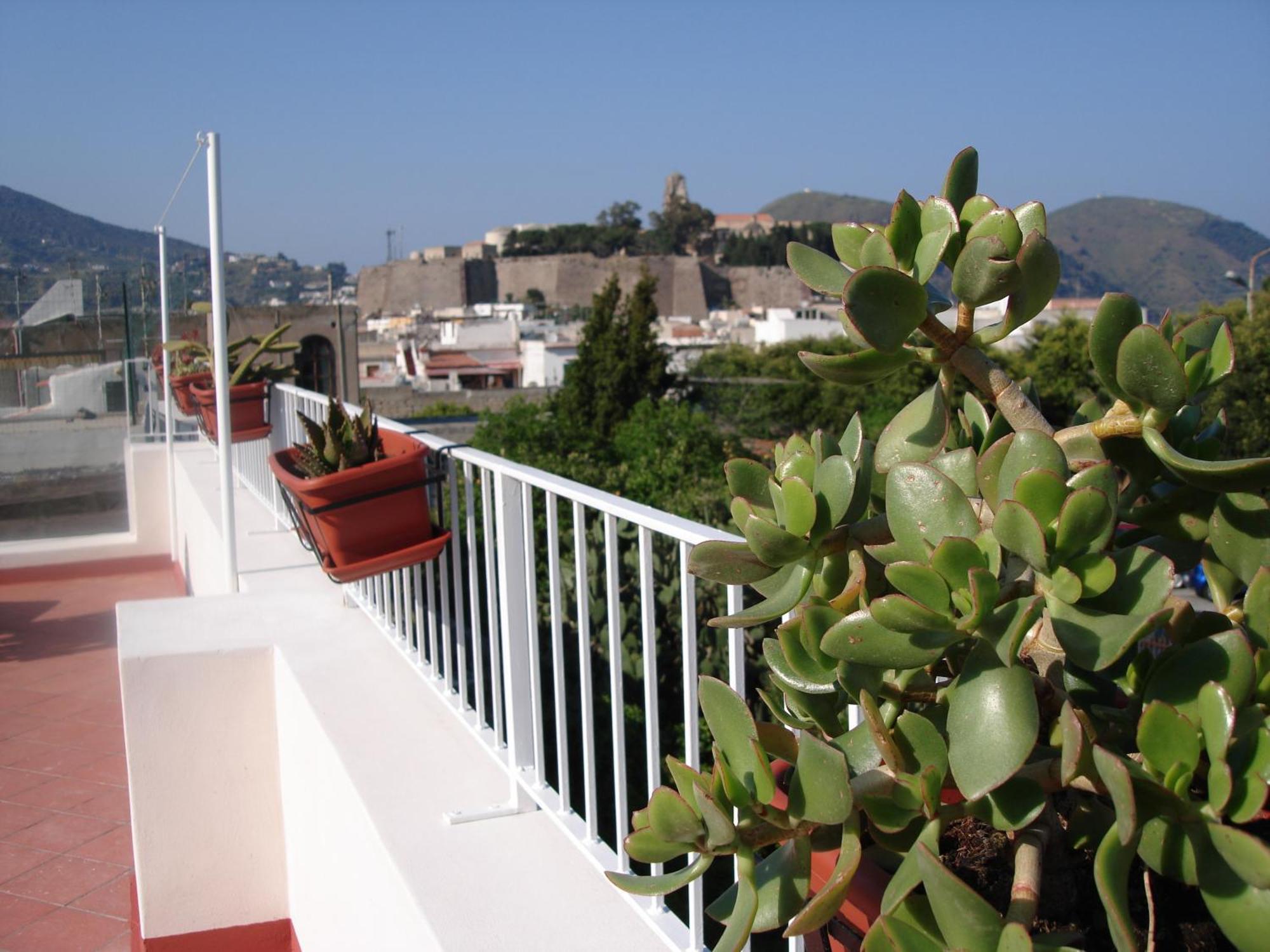 Case Vacanze Arcobaleno Đảo Lipari Ngoại thất bức ảnh